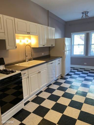 Main picture of 6521 N Greenview Ave