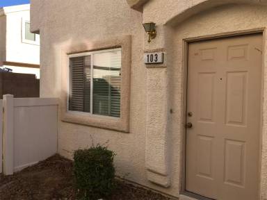 Main picture of 8758 Tomnitz Ave