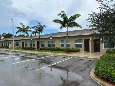 Main picture of 7414 SW 10th St