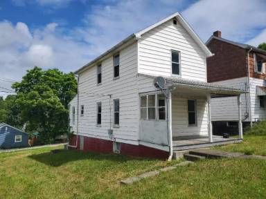 Main picture of 100 Donahoe St