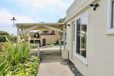 Main picture of 218 5th St
