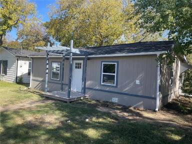 Main picture of 205 Hamil St