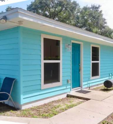 Main picture of 2915 E Emma St