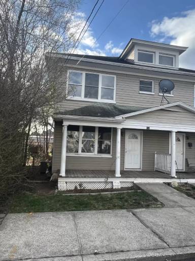 Main picture of 402 Porter Ave