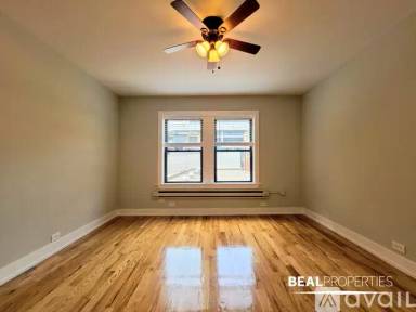 Main picture of 540 W Wellington Ave