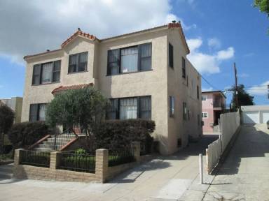 Main picture of 3820 Arizona St