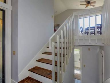 Main picture of 4611 NE 127th Way