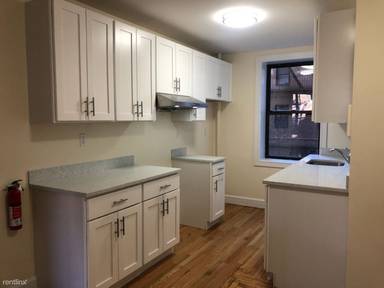 Main picture of 3620 Bowne St