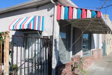 Main picture of 628 1st St