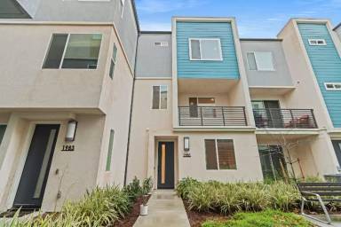 Main picture of 1981 Lucent Ln