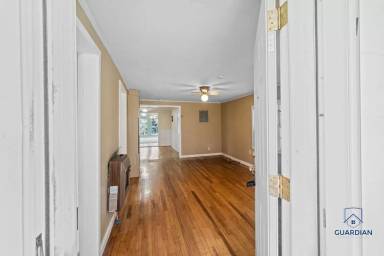 Main picture of 214 Yale Ave