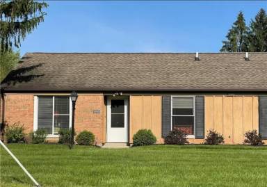Main picture of 1361B Obetz Dr