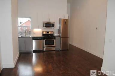 Main picture of 1424 Flatbush Ave