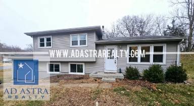Main picture of 7211 N Avalon St