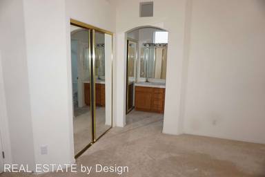 Main picture of 9816 Lenox Crest Pl