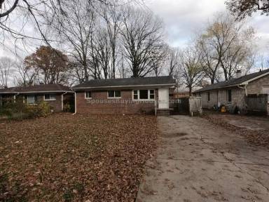 Main picture of 3637 N Whittier Pl