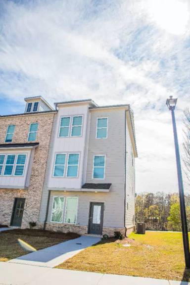 Main picture of 150 Cobalt Dr