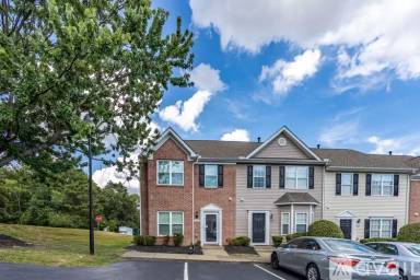 Main picture of 503 Erie Rd