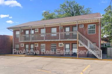 Main picture of 1129 Green St