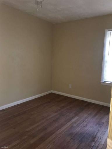 Main picture of 8944 Esper St
