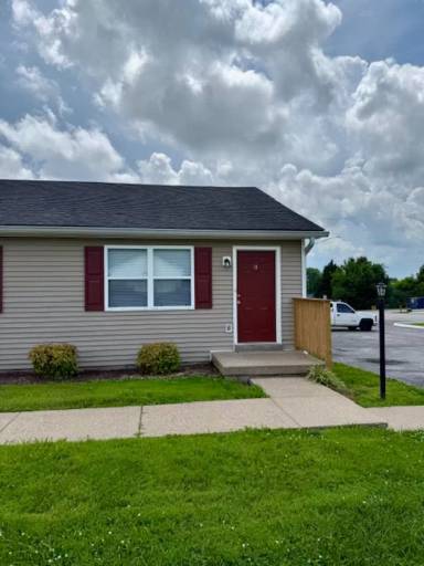 Main picture of 144 Amy Ave