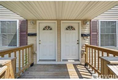 Main picture of 170 Martin St