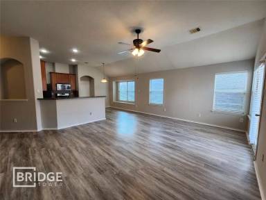 Main picture of 21342 Colton Cove Dr
