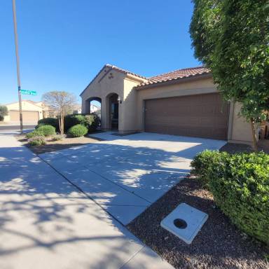 Main picture of 25925 W Tonto Ln