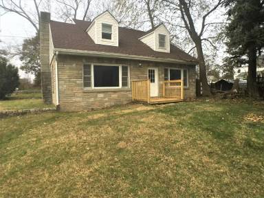 Main picture of 8 Ripken Ln
