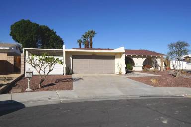 Main picture of 43081 Buttonwood Dr