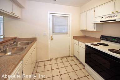 Main picture of 1708 Sawyer Way