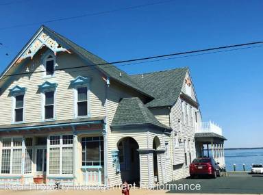 Main picture of 55 1st St
