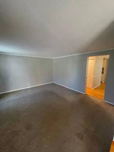 Main picture of 7964 Covington Ave