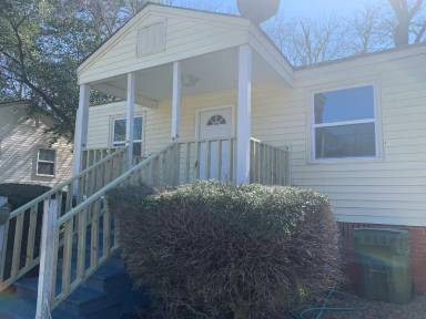 Main picture of 2056 Midway St