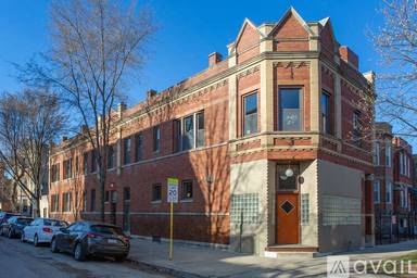 Main picture of 916 N Campbell Ave