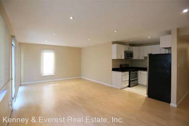 Main picture of 1751 Pacific Ave