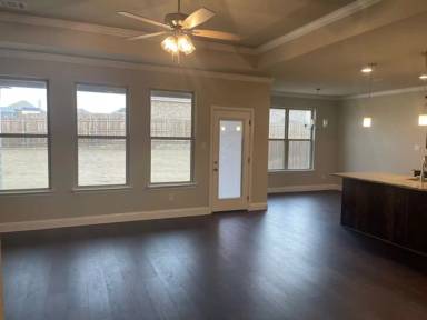 Main picture of 709 Lake Murray Ln