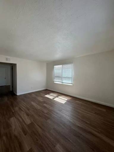 Main picture of 933 Florida St