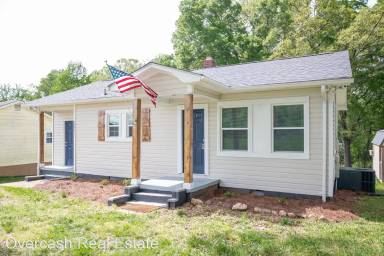 Main picture of 1121 Turnersburg Hwy