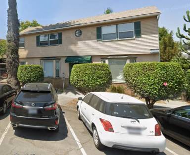 Main picture of 715 E 5th St