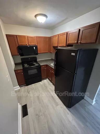 Main picture of 2724 Stringtown Rd