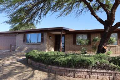 Main picture of 3844 Quail Run Dr