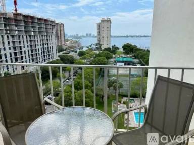 Main picture of Biscayne Blvd