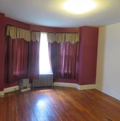 Main picture of 1433 W Venango St