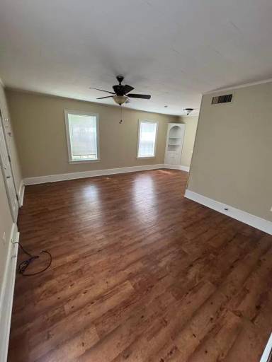 Main picture of 830 Wilkinson St