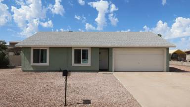 Main picture of 678 S Silver Dr