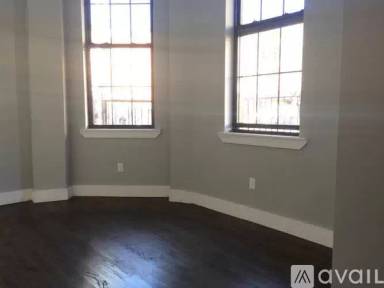 Main picture of 89 Ralph Ave