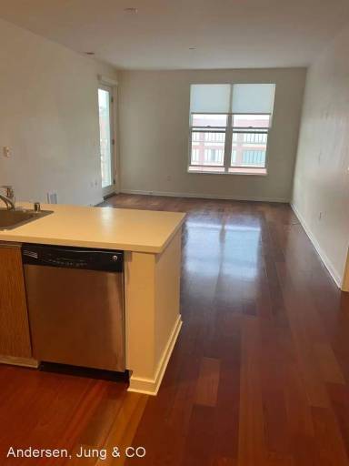 Main picture of 5800 3rd St