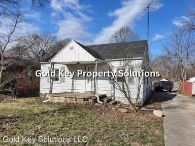 Main picture of 915 Ellenhurst Dr