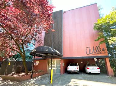 Main picture of 1331 Terry Ave